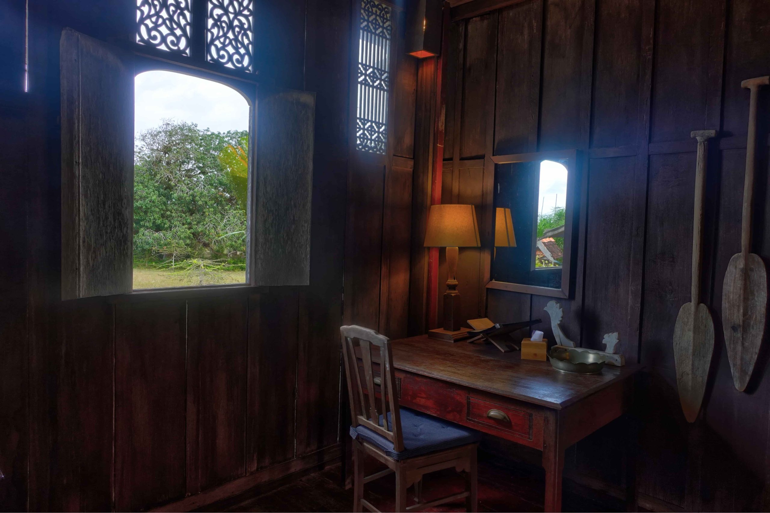 ROOM 4